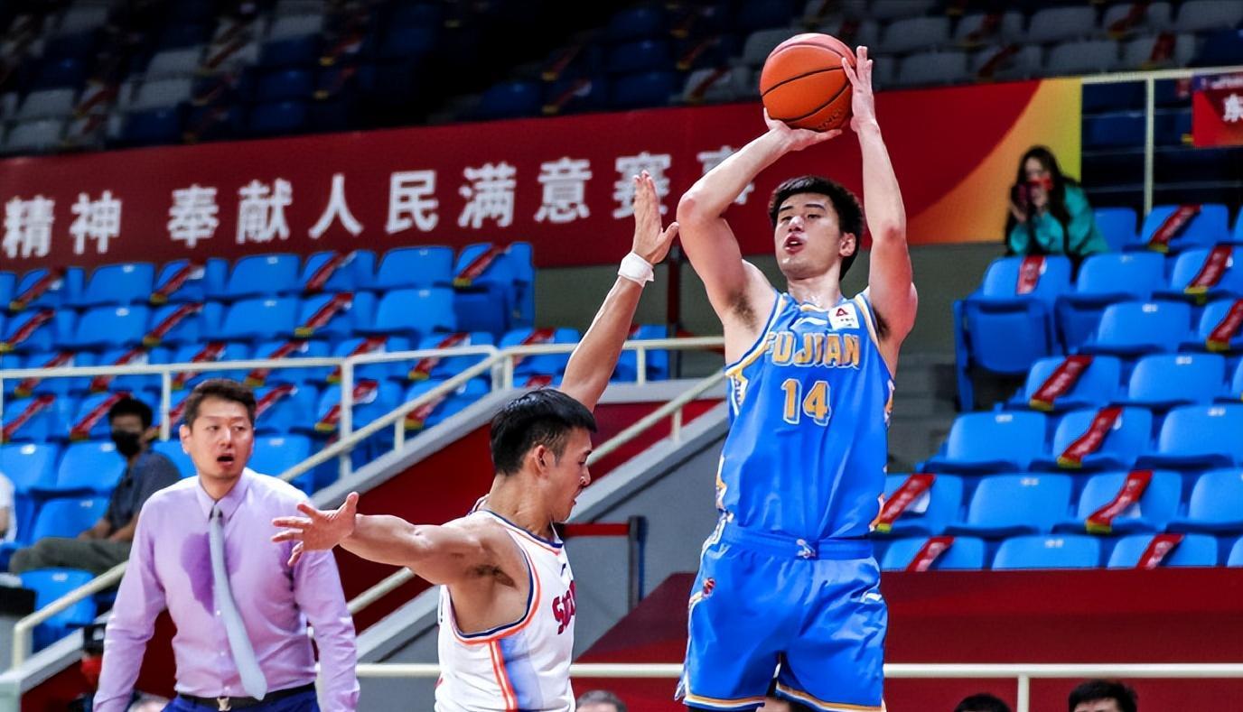 kaiyun-CBA最差的顶薪球员！场均2.1分，工资队内最高