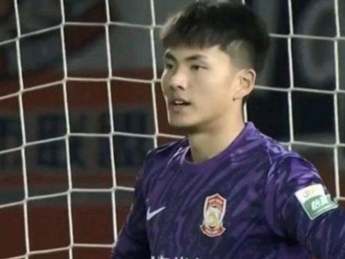 开云官网-门将李昊连送神扑王钰栋失良机，U23国足0:0战平伊拉克