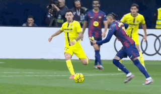 1766331498418000588.gif 开云app-【西甲】拉菲+亚马尔破门,巴萨2比0十人黄潜4分领跑