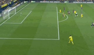 1766331822846004464.gif 开云app-【西甲】拉菲+亚马尔破门,巴萨2比0十人黄潜4分领跑