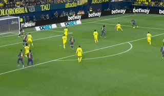 1766335783503033256.gif 开云app-【西甲】拉菲+亚马尔破门,巴萨2比0十人黄潜4分领跑