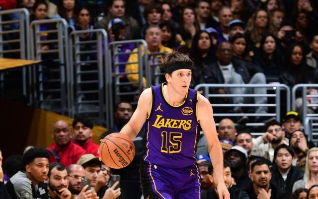 1737188325817017445.jpg 开云体育-轰38分创新高!里夫斯变詹皇绝配:5600万合同真香