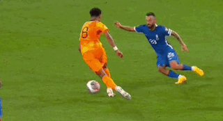 1694131198505007295.gif 开云app-【欧预赛】哈克波抽射邓弗里斯助攻戴帽,荷兰3比0