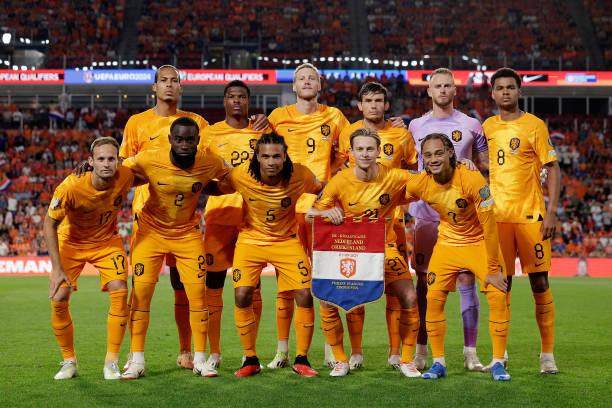 1694131434152093606.jpg 开云app-【欧预赛】哈克波抽射邓弗里斯助攻戴帽,荷兰3比0