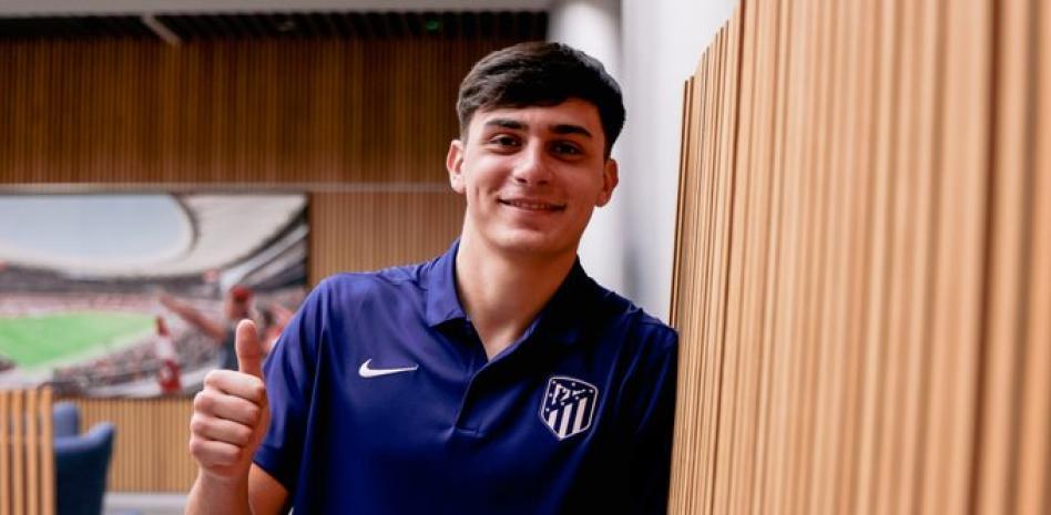 开云官网-世体：巴萨重新关注马竞青训后卫斯皮纳，也在关注亚基罗维奇