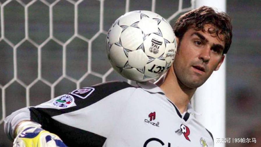 开云平台-卡佩罗信任的门将，年少成名却在罗马神经属性，26岁走下坡路