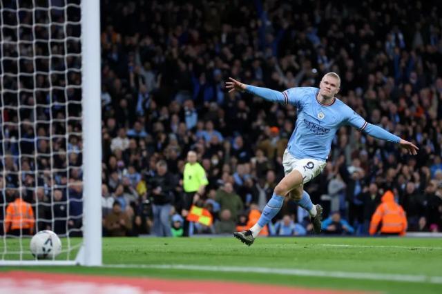 【足总杯】哈兰德2场8球！曼城6比0伯恩利晋级4强