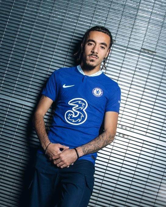 1675027064246066987.jpg 【早报】亚洲之光!三球王绝杀利物浦!