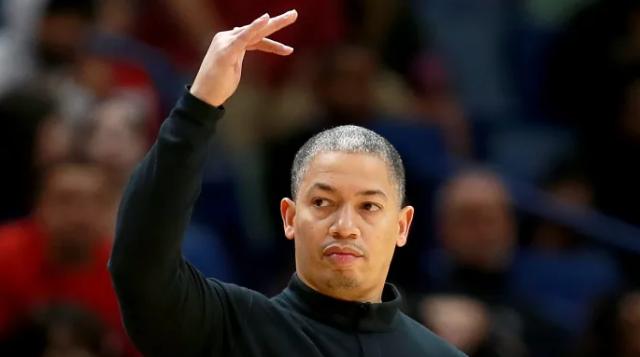 开云官网-从“詹皇傀儡”到逆转之神 泰伦·卢仍在不断进化