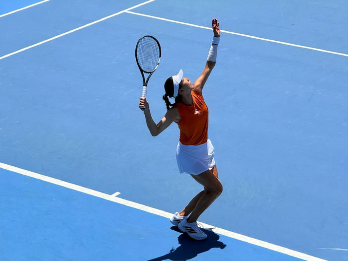 开云平台-以巧破力，以韧克刚！王欣瑜逆转前法网冠军，解锁生涯新版图|奥斯塔彭科|女单|澳网|发球|美网_新浪体育_新浪新闻