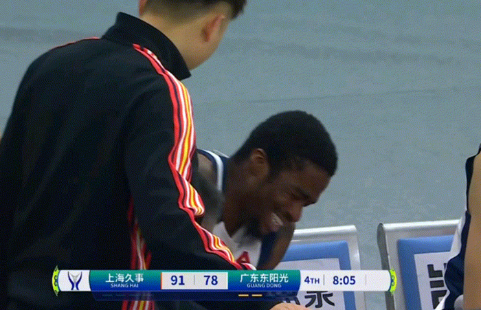 开云平台-萨姆纳伤情更新！问题不大不用担心！|广东|篮板|nba|比赛|受伤_新浪体育_新浪新闻