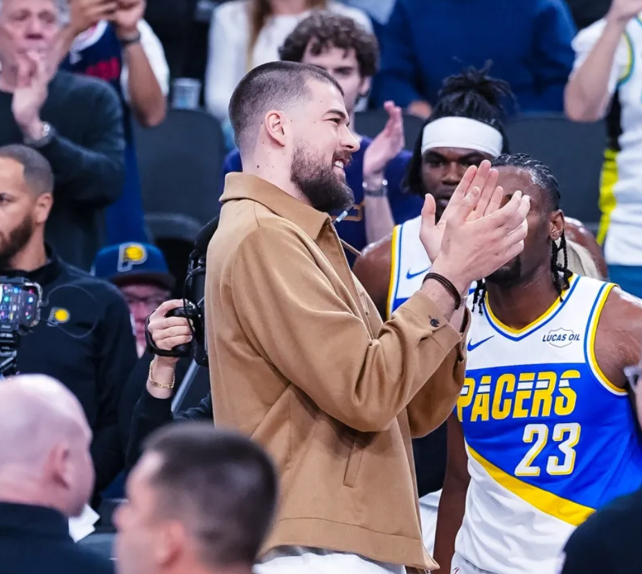 开云官网-新星重伤!快船送步行者7连败 伦纳德新纪录 加兰12+8 勇士麻烦了