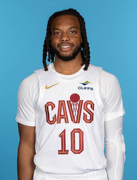 大交易来袭!曝快船骑士讨论用哈登换加兰 火箭也有意换回登哥