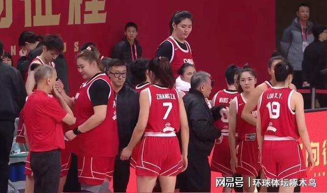 开云app-王思雨21分3篮板 中国女篮74-69击败巴西 刘禹彤12分