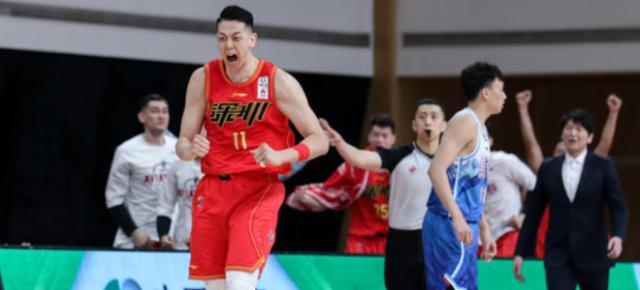 开云平台-深圳VS新疆重演神奇剧本 又见绝杀！又是沈梓捷！