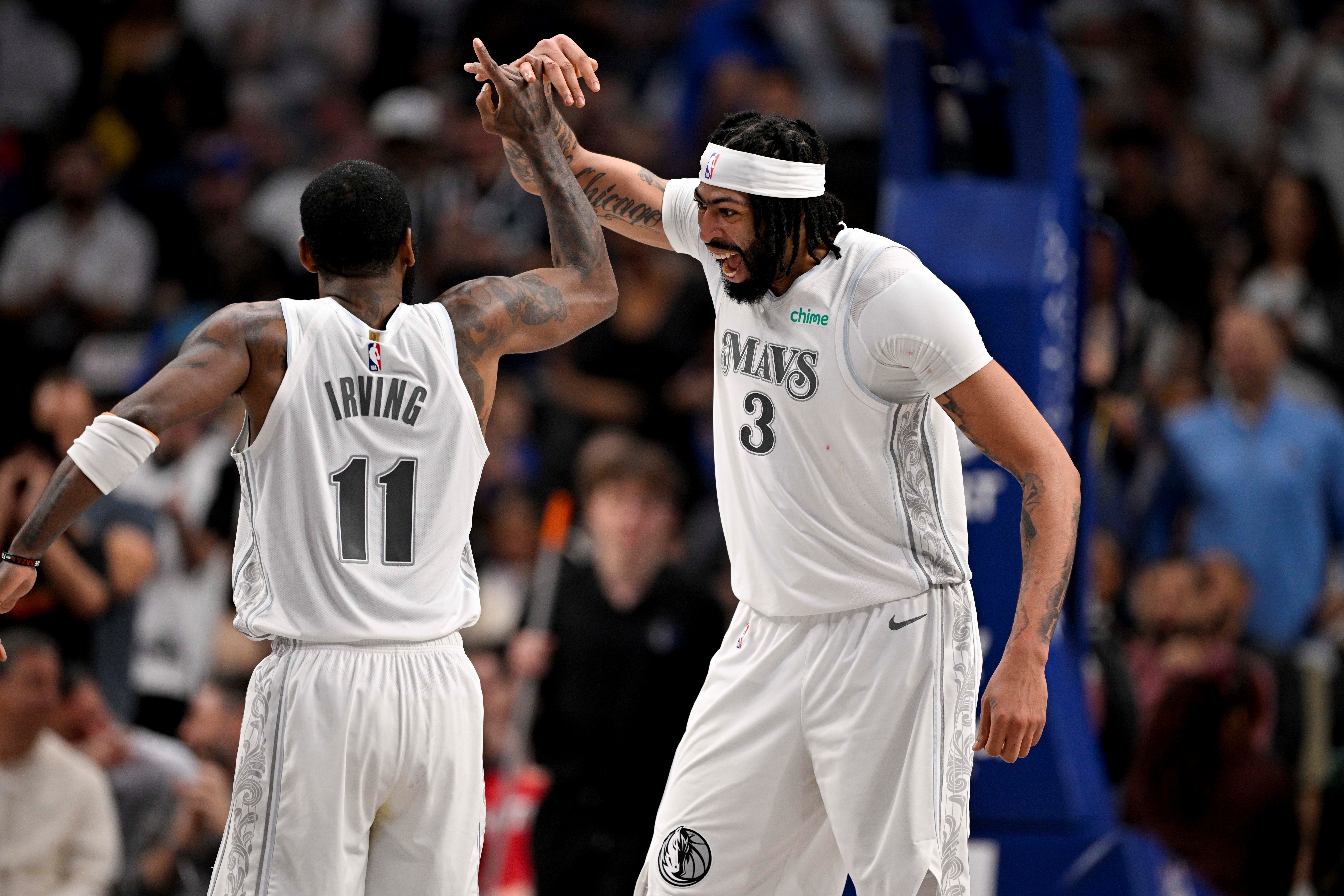 kaiyun-浓眉：我和欧文唯一合体那场让球迷短暂忘了卢卡 但随后我就伤了